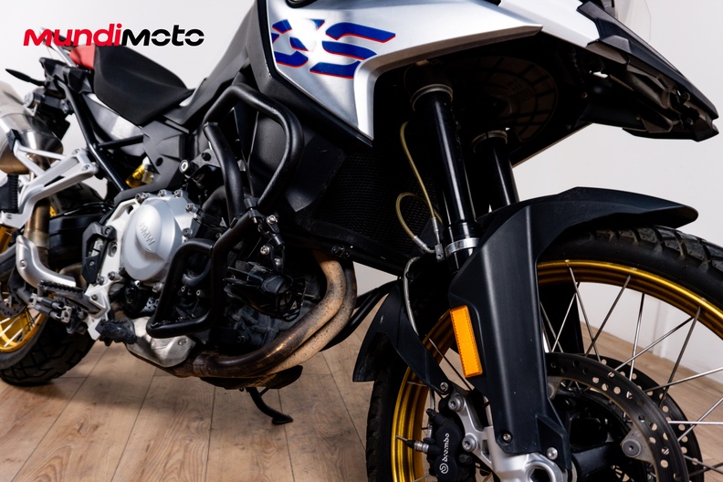 Motorbike image 4