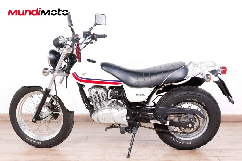 Motorbike image 5