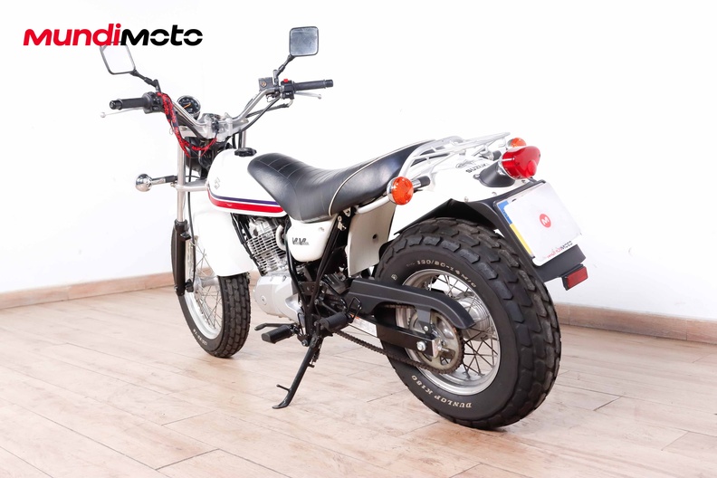 Motorbike image 6