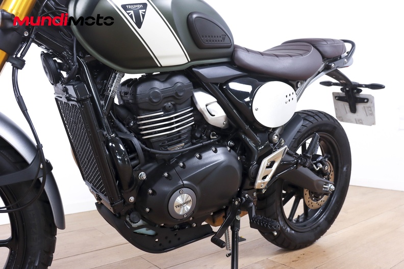 Motorbike image 8