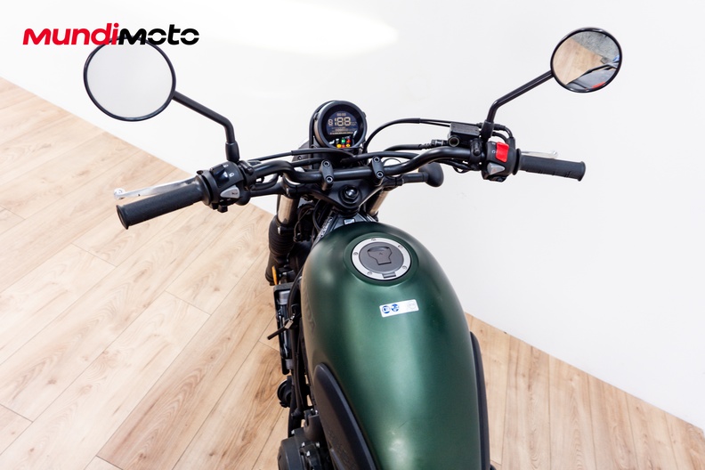 Motorbike image 10