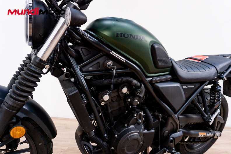Motorbike image 9