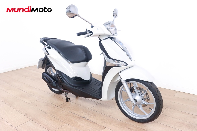 Motorbike image 1