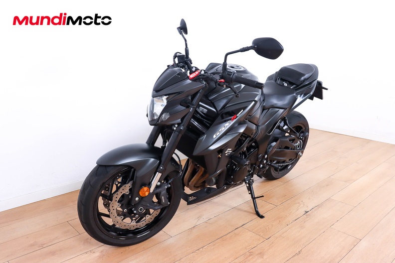 Motorbike image 7