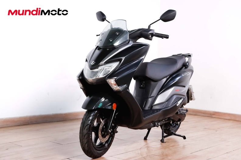 Motorbike image 7