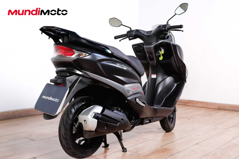 Motorbike image 2