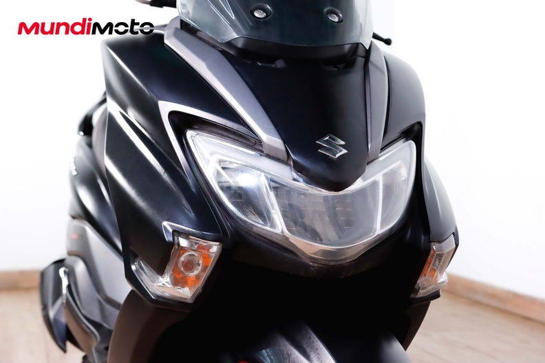 Motorbike image 4
