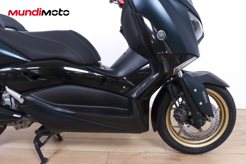 Motorbike image 13