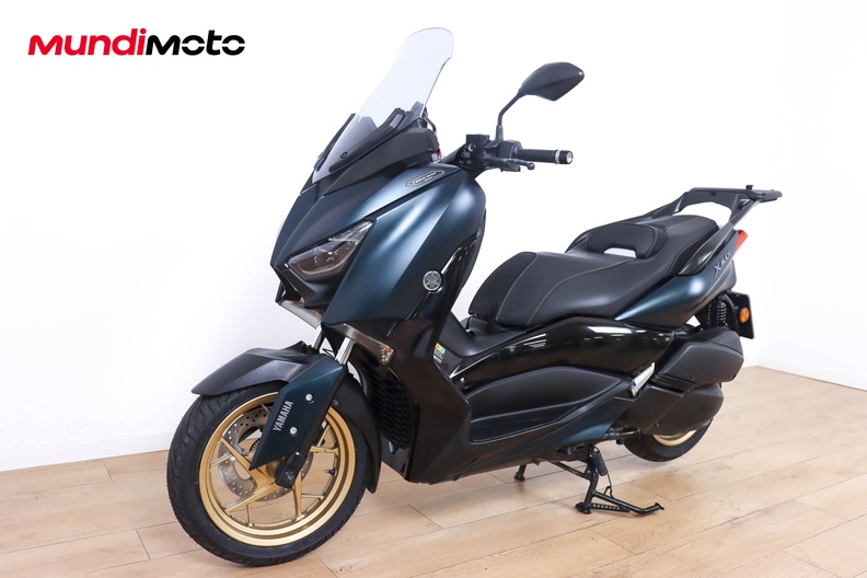 Motorbike image 7