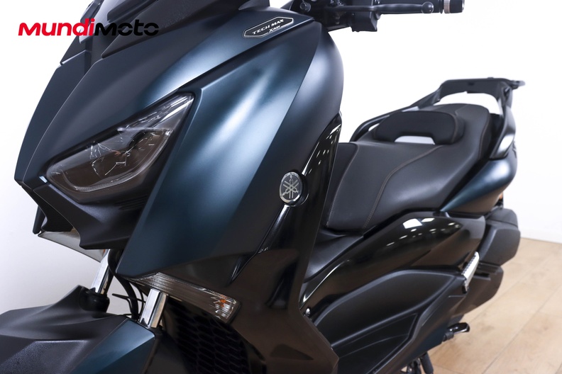 Motorbike image 8