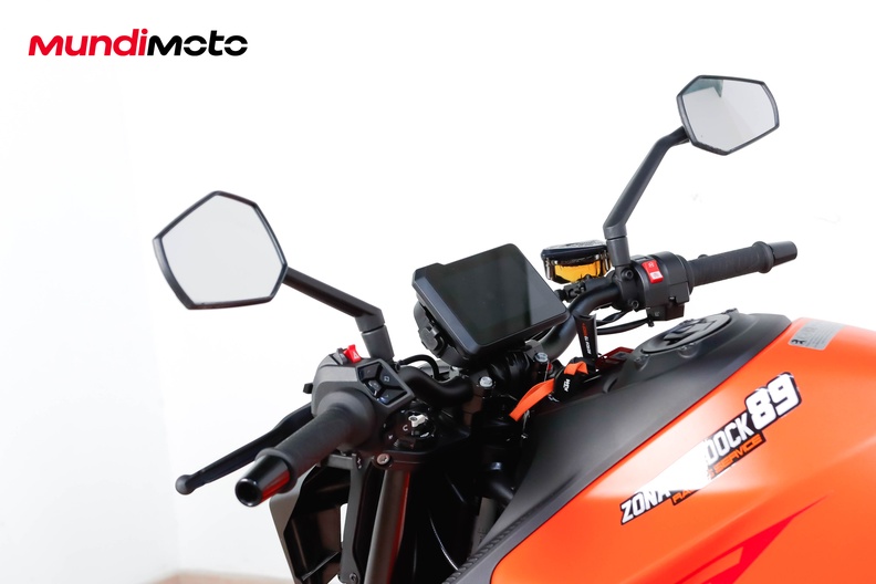Motorbike image 10