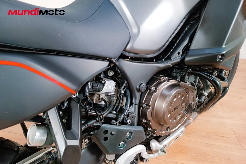 Motorbike image 3