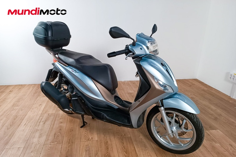 Motorbike image 1