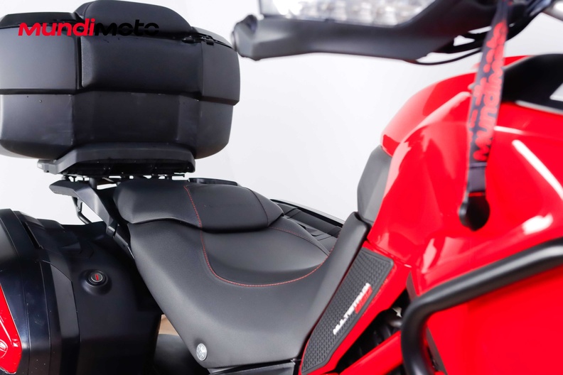 Motorbike image 13