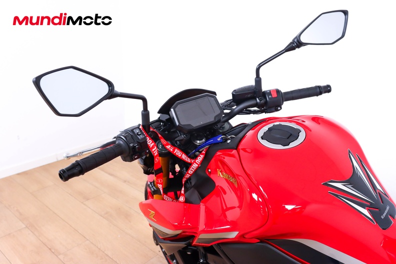 Motorbike image 10