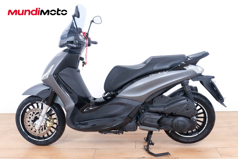 Motorbike image 5