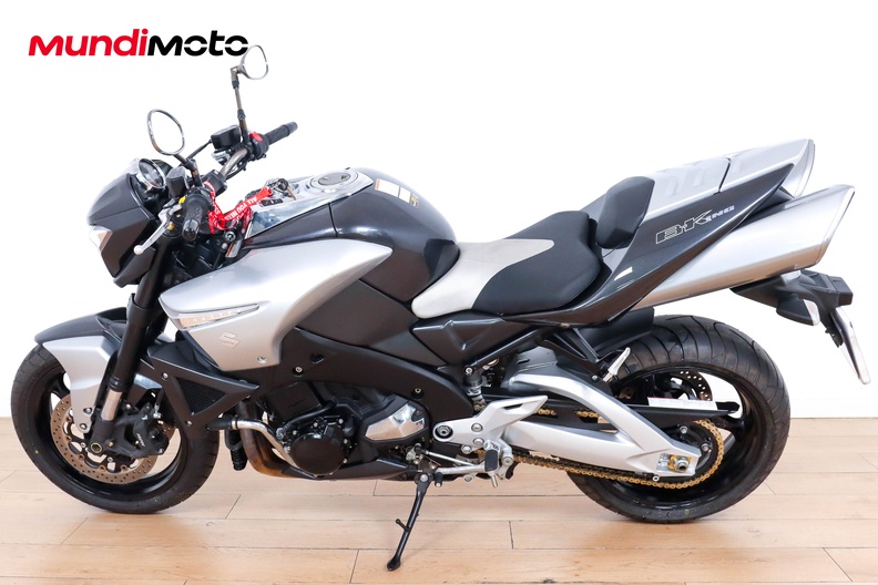 Motorbike image 5
