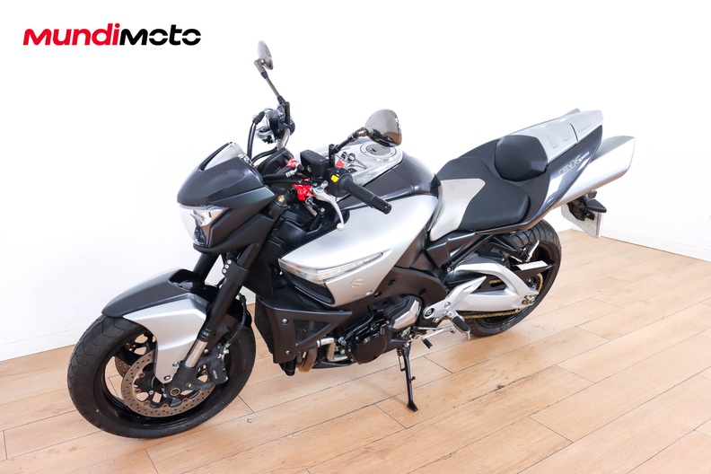 Motorbike image 7