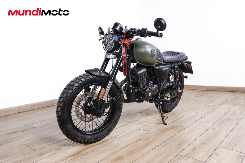 Motorbike image 7