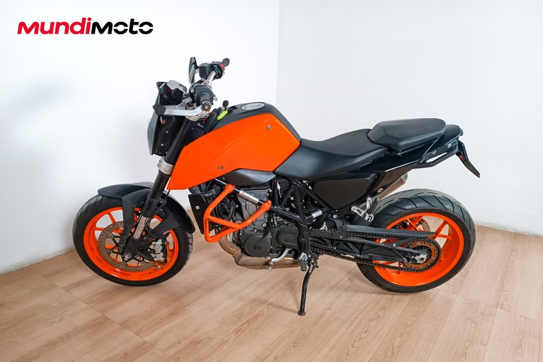 Motorbike image 5