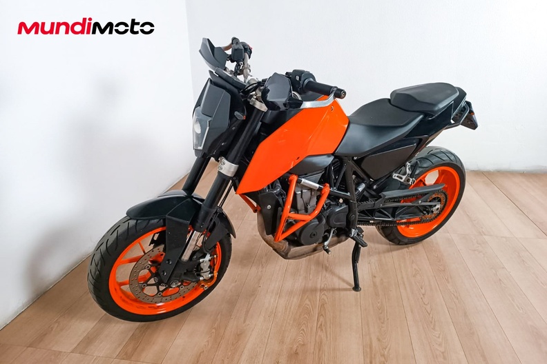 Motorbike image 6