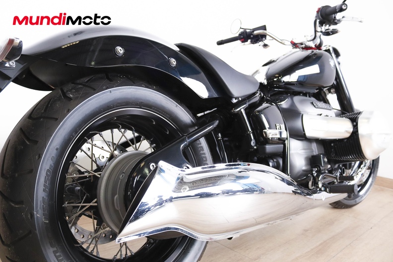 Motorbike image 3