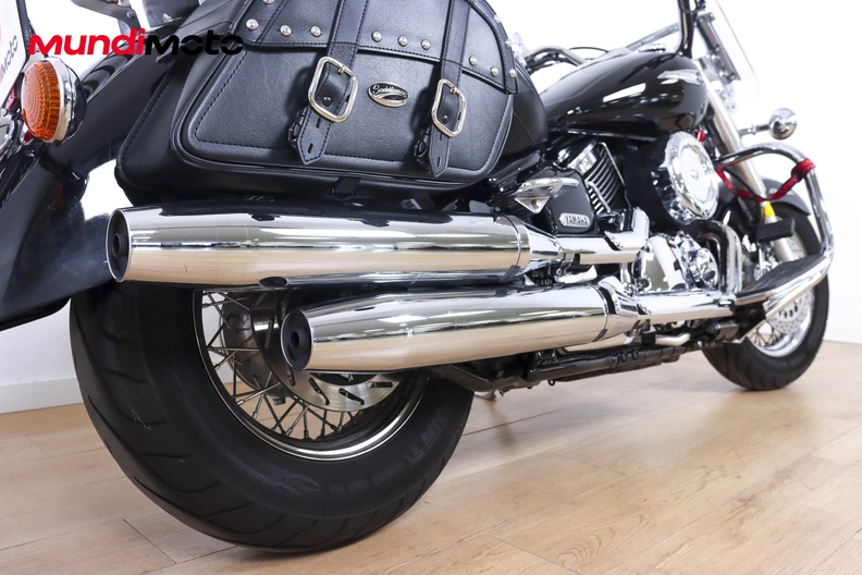 Motorbike image 3