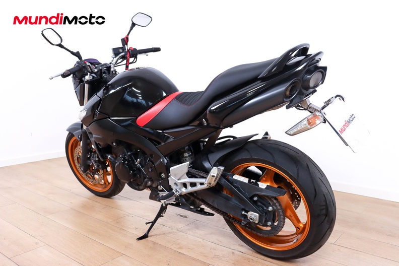 Motorbike image 7