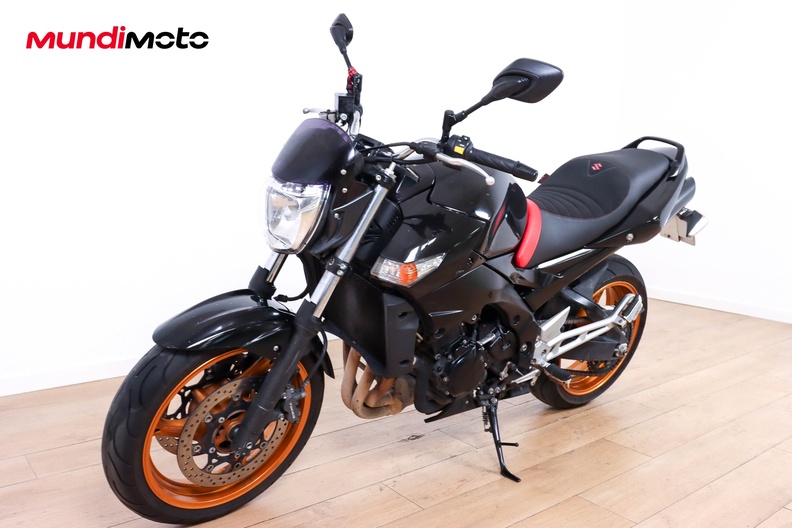 Motorbike image 6