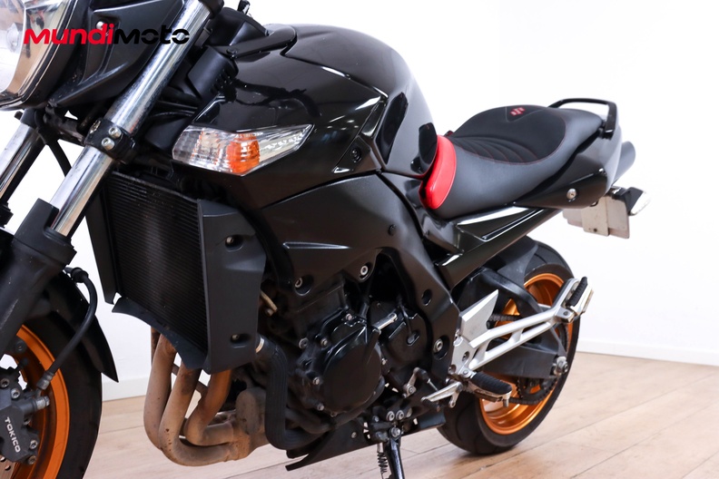 Motorbike image 9
