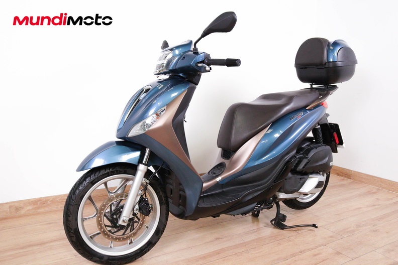 Motorbike image 6