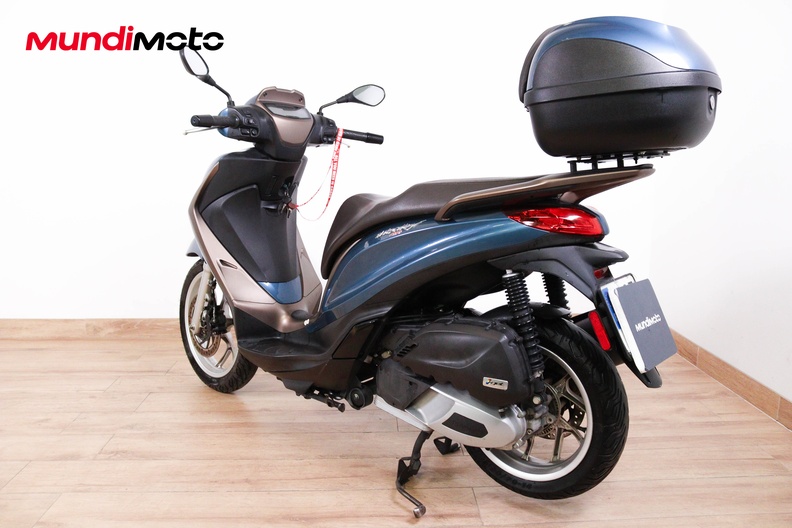 Motorbike image 7