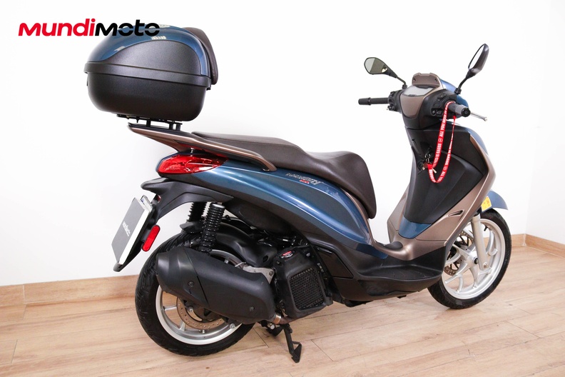 Motorbike image 1