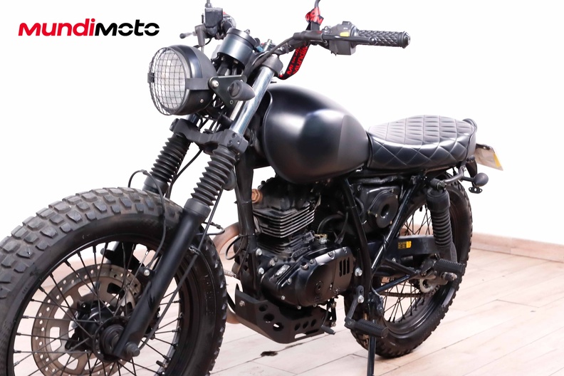 Motorbike image 9