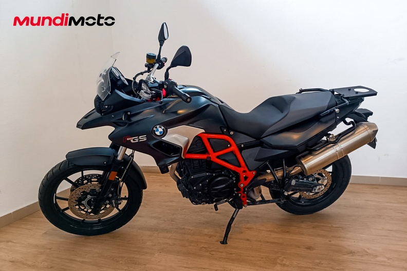 Motorbike image 6