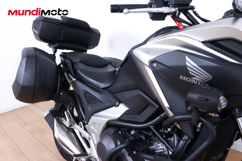 Motorbike image 12