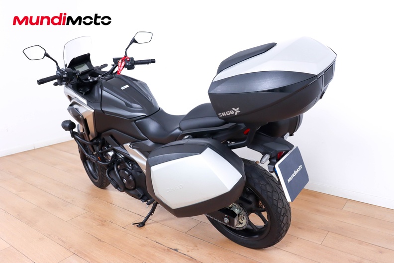 Motorbike image 6