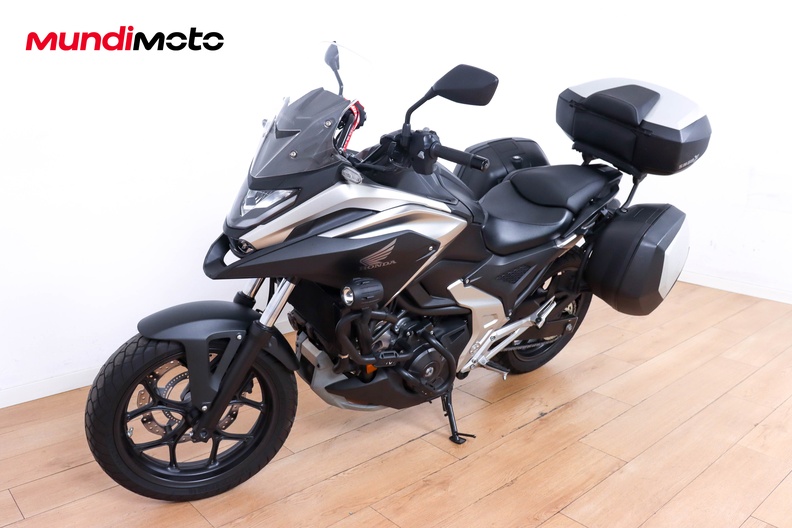 Motorbike image 7