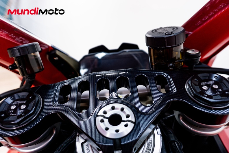 Motorbike image 12