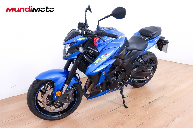 Motorbike image 7