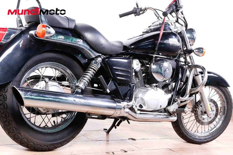 Motorbike image 3