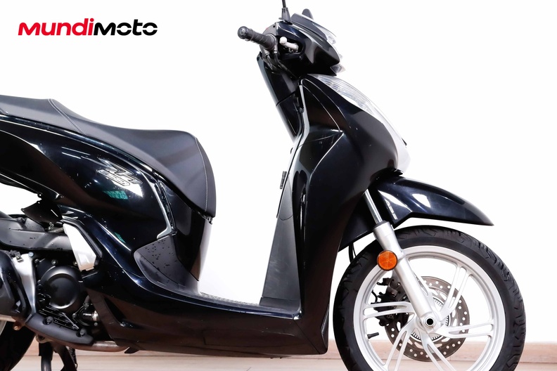 Motorbike image 12