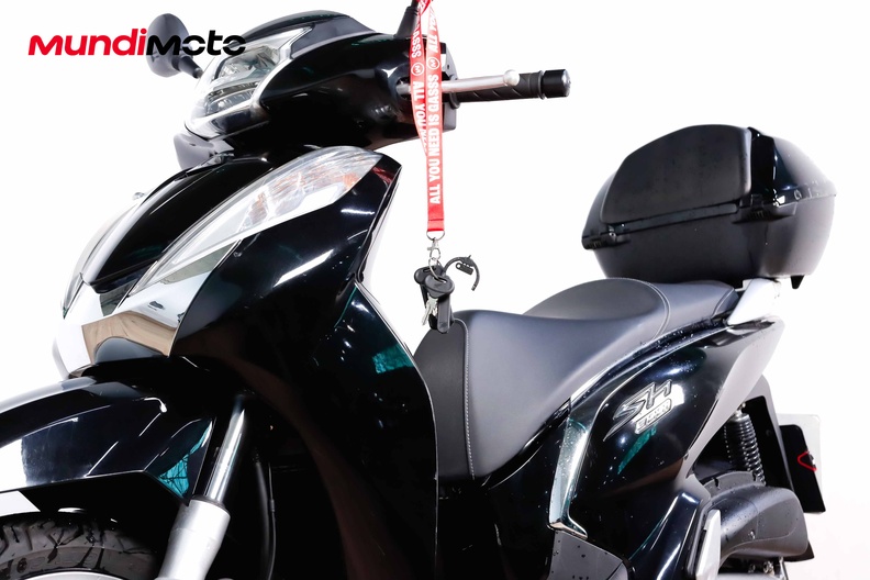 Motorbike image 8