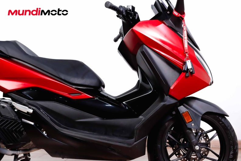 Motorbike image 12