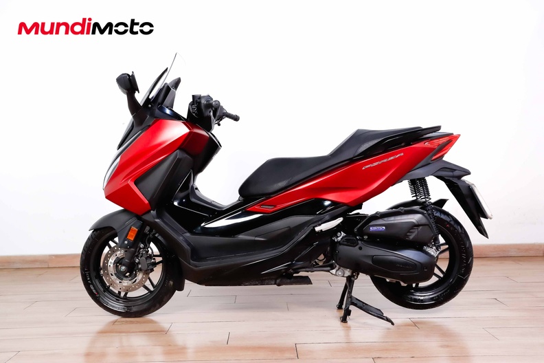 Motorbike image 5