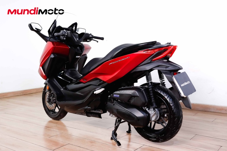 Motorbike image 6