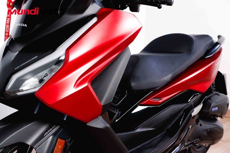 Motorbike image 8