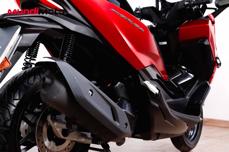 Motorbike image 3