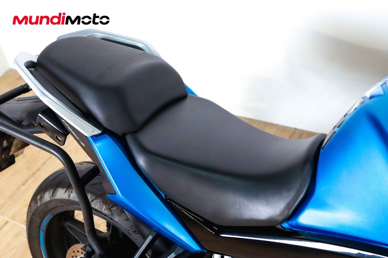 Motorbike image 13