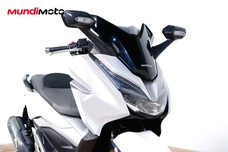 Motorbike image 4